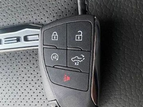 New 2026 GMC Sierra 3500 Denali w/ Denali Reserve Package image 25