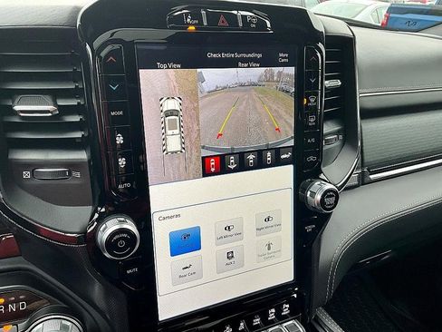 Used 2022 RAM 1500 Limited image 21