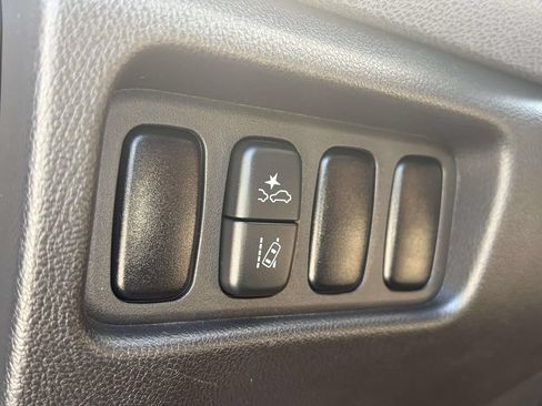 Used 2022 Mitsubishi Outlander Sport LE FWD image 27