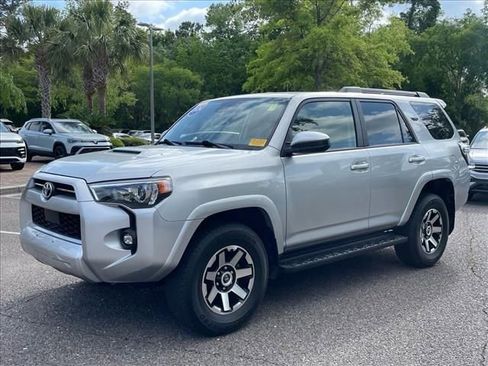 Used 2024 Toyota 4Runner TRD Off-Road AWD/4WD image 28