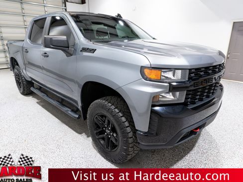 Used 2021 Chevrolet Silverado 1500 Custom Trail Boss AWD/4WD image 6