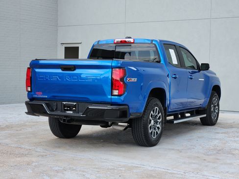 Used 2023 Chevrolet Colorado Z71 w/ Z71 Convenience Package 2 AWD/4WD image 8