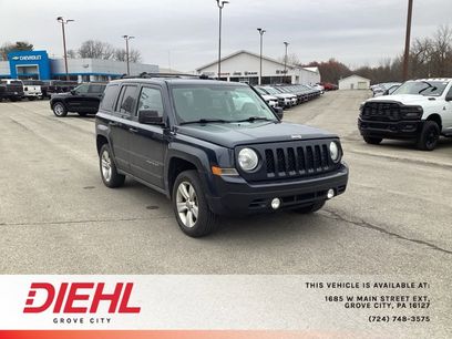 Used 2014 Jeep Patriot Latitude w/ Sun/Sound Group