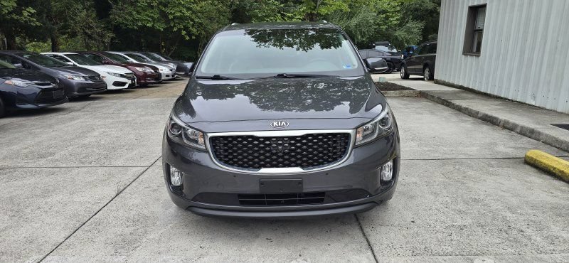 Used 2017 Kia Sedona SX FWD image 8