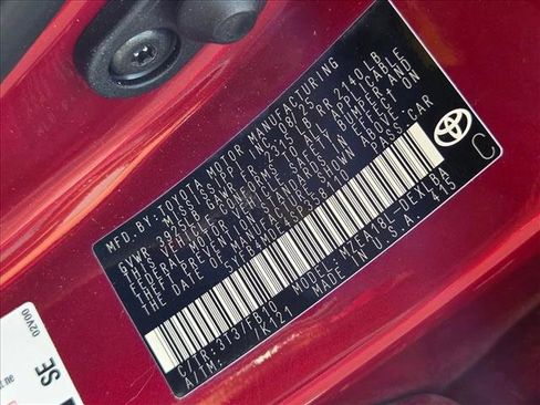 Certified 2025 Toyota Corolla LE image 24