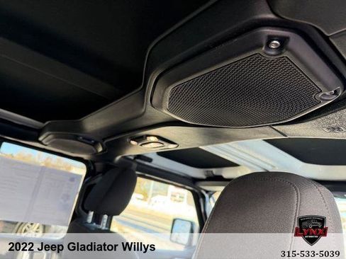 Used 2022 Jeep Gladiator Willys image 38
