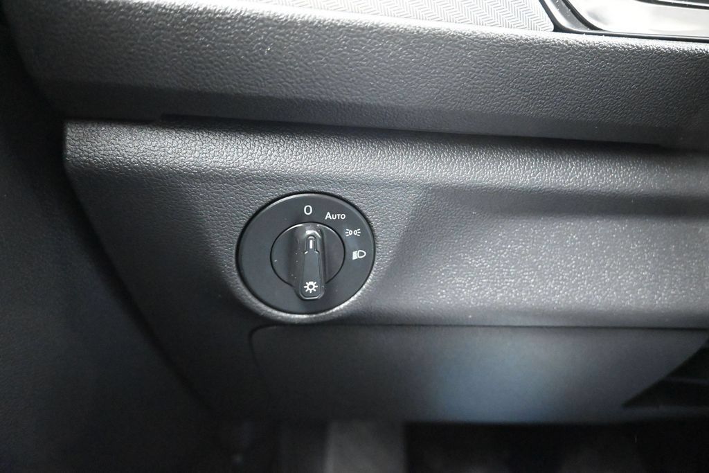 Used 2019 Volkswagen Jetta S FWD image 26