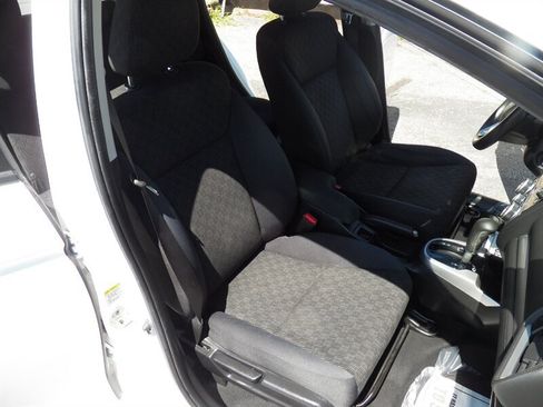 Used 2016 Honda Fit LX image 12