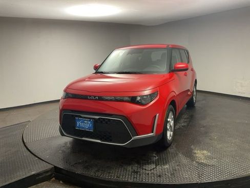 Used 2024 Kia Soul LX w/ Option Group 015 image 3