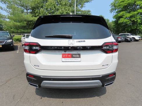 New 2025 Honda Pilot Elite image 5