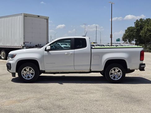 Used 2022 Chevrolet Colorado LT w/ Fleet Safety Package RWD image 4