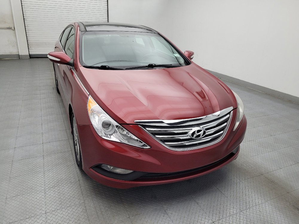 Used 2014 Hyundai Sonata Limited w/ Technology Package 05 FWD image 14