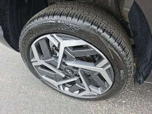 Certified 2026 Hyundai Kona SEL Premium AWD/4WD image 24