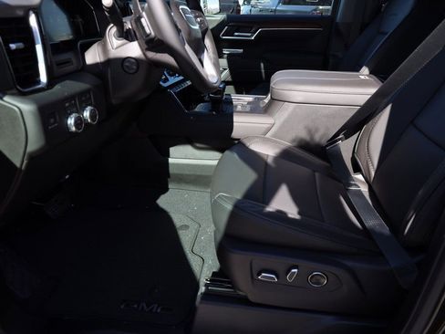 New 2026 GMC Sierra 1500 Denali AWD/4WD image 11