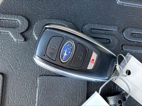 Certified 2025 Subaru Crosstrek 2.5i Limited image 9