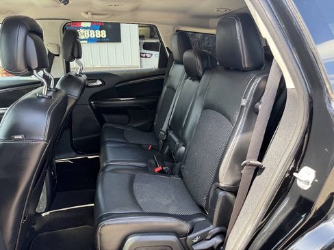 Used 2018 Dodge Journey Crossroad AWD/4WD image 10