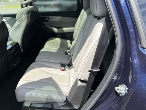 Used 2023 Acura MDX SH-AWD w/ Technology Package image 25