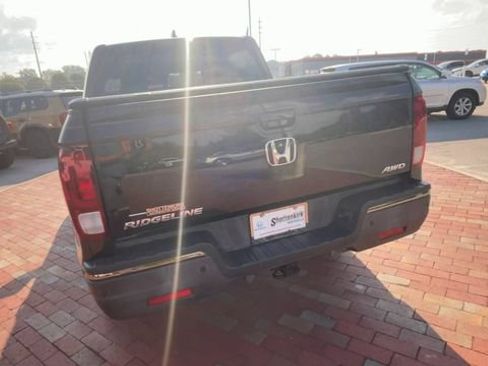 Used 2017 Honda Ridgeline Black Edition image 8