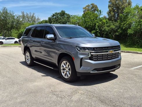 Used 2021 Chevrolet Tahoe Premier RWD image 3