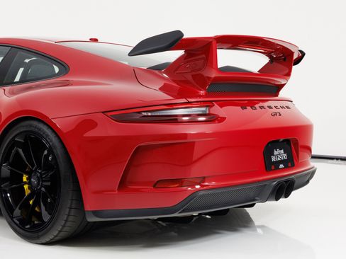 Used 2018 Porsche 911 GT3 RWD image 63