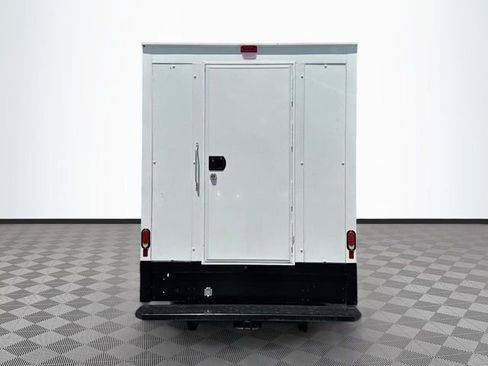 New 2025 Ford E-350 and Econoline 350 Super Duty w/ Power Equipment Group RWD image 5