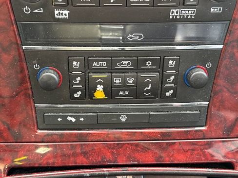 Used 2008 Cadillac Escalade ESV AWD image 33