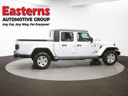 Used 2023 Jeep Gladiator Sport image 44