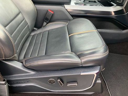 Used 2021 Ford F150 Platinum w/ FX4 Off-Road Package image 27