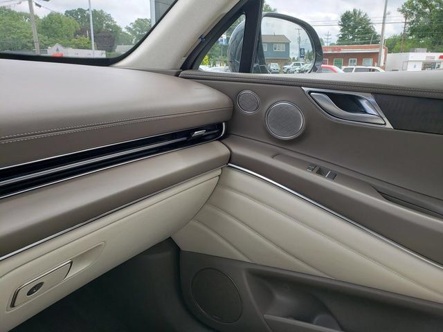 Used 2023 Genesis GV80 3.5T AWD/4WD image 32