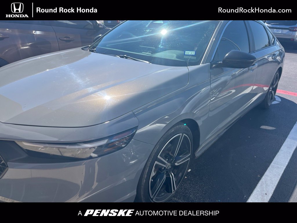 Used 2025 Honda Accord Sport image 1