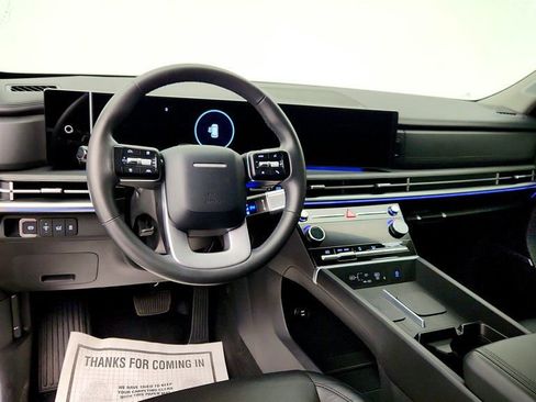 Used 2024 Hyundai Santa Fe Limited FWD image 13