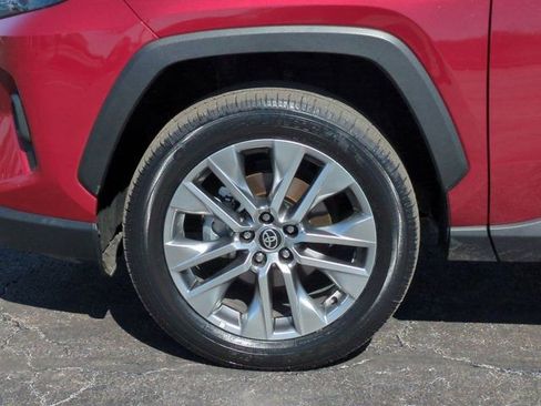 Certified 2025 Toyota RAV4 XLE Premium image 7