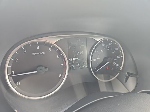 Used 2023 Nissan Kicks S FWD image 17