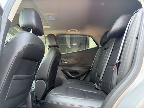 Used 2018 Buick Encore Essence AWD/4WD image 19