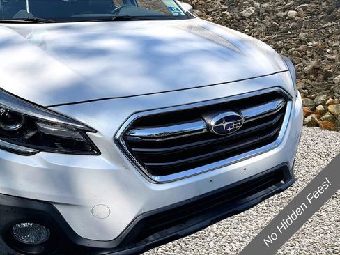 Used 2018 Subaru Outback 2.5i Limited AWD/4WD image 22