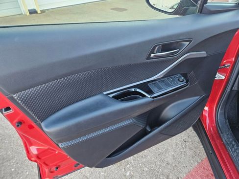 Used 2021 Toyota C-HR Nightshade image 13