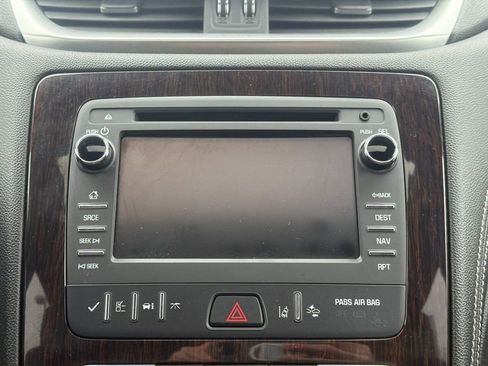 Used 2016 Chevrolet Traverse LTZ image 32