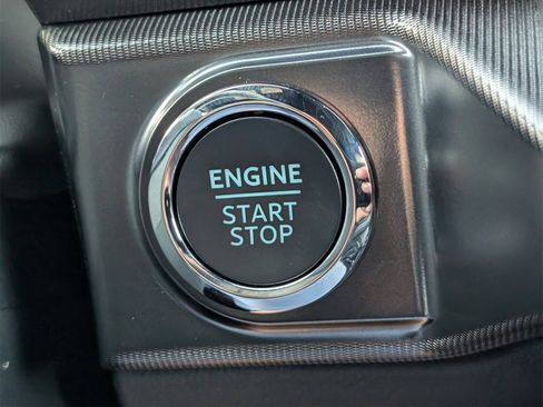 New 2025 Ford F150 Lariat w/ Equipment Group 501A Mid image 31