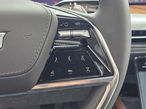 New 2026 Cadillac Escalade ESV Platinum Sport image 28