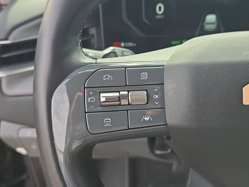 Certified 2024 Kia EV9 Light Long Range RWD image 30