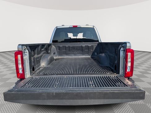 Used 2024 Ford F250 XLT AWD/4WD image 14