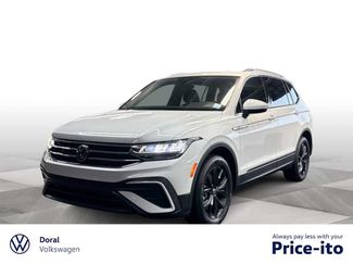Certified 2024 Volkswagen Tiguan SE w/ Panoramic Sunroof Package FWD video 1