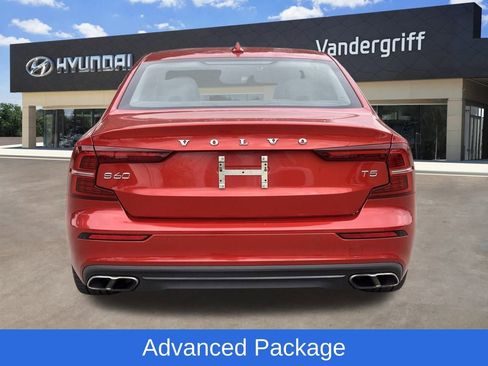 Used 2019 Volvo S60 T5 Momentum w/ Multimedia Package image 8