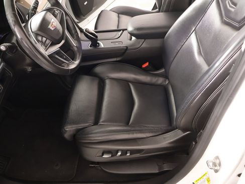Used 2017 Cadillac XT5 Luxury FWD image 11