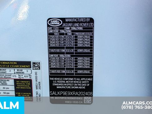 Used 2024 Land Rover Range Rover SE image 48