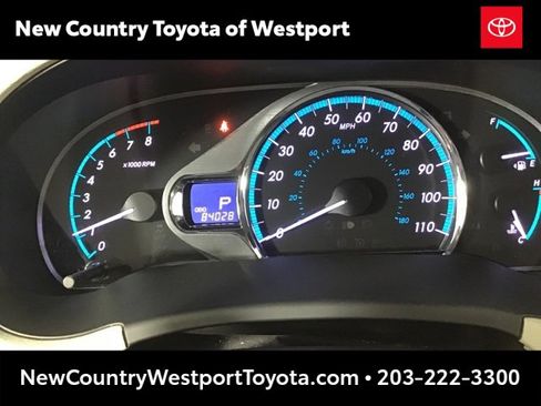 Used 2014 Toyota Sienna XLE image 14