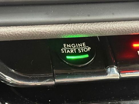 Used 2023 Lincoln Corsair AWD w/ Equipment Group 101A image 15