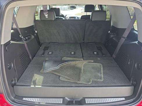 Used 2015 Chevrolet Tahoe LT image 13