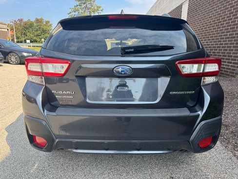 Used 2018 Subaru Crosstrek 2.0i Premium image 9