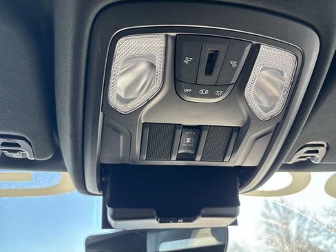 Used 2021 RAM 1500 Big Horn image 35